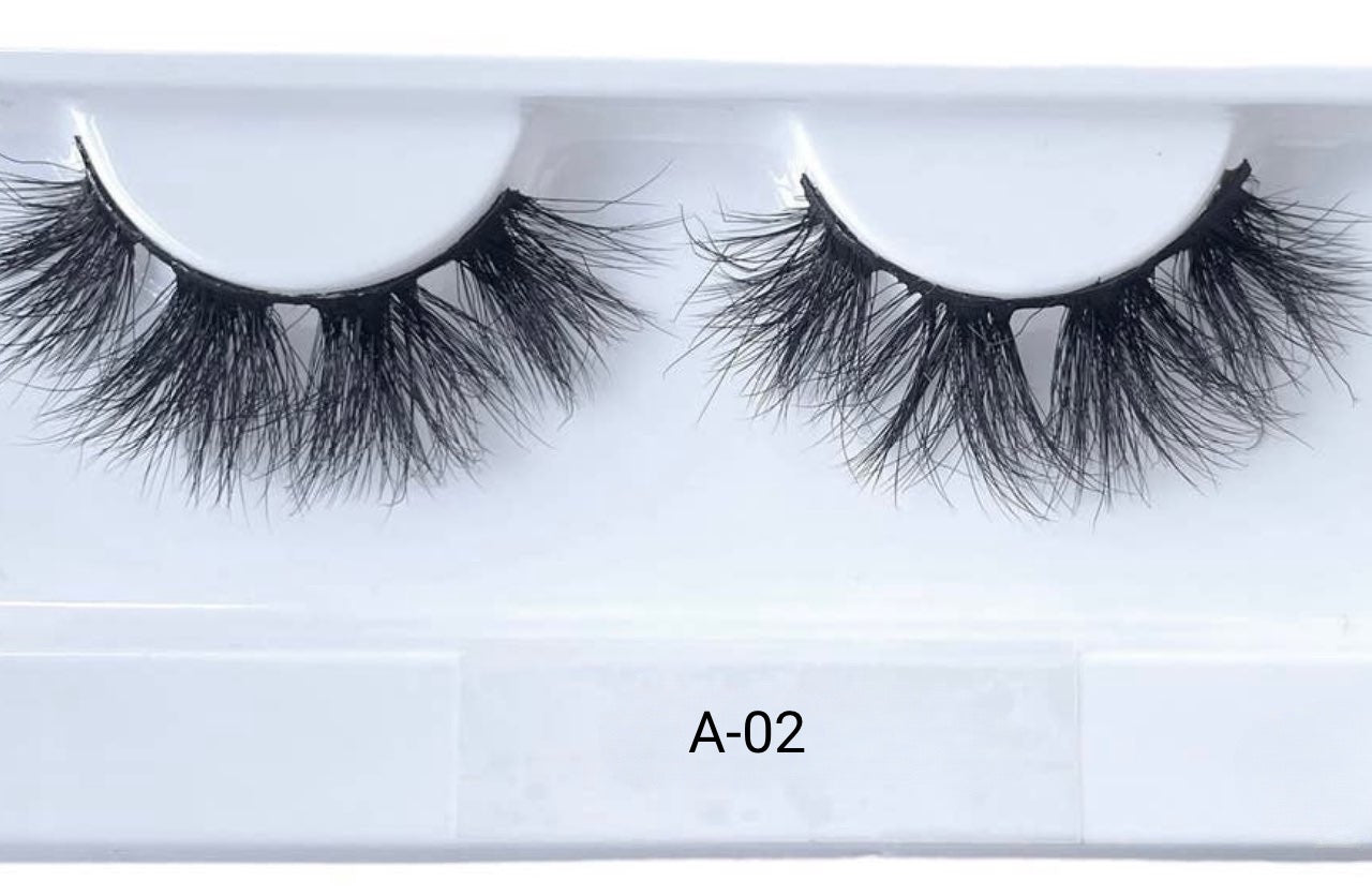 Stacy mink strip lash